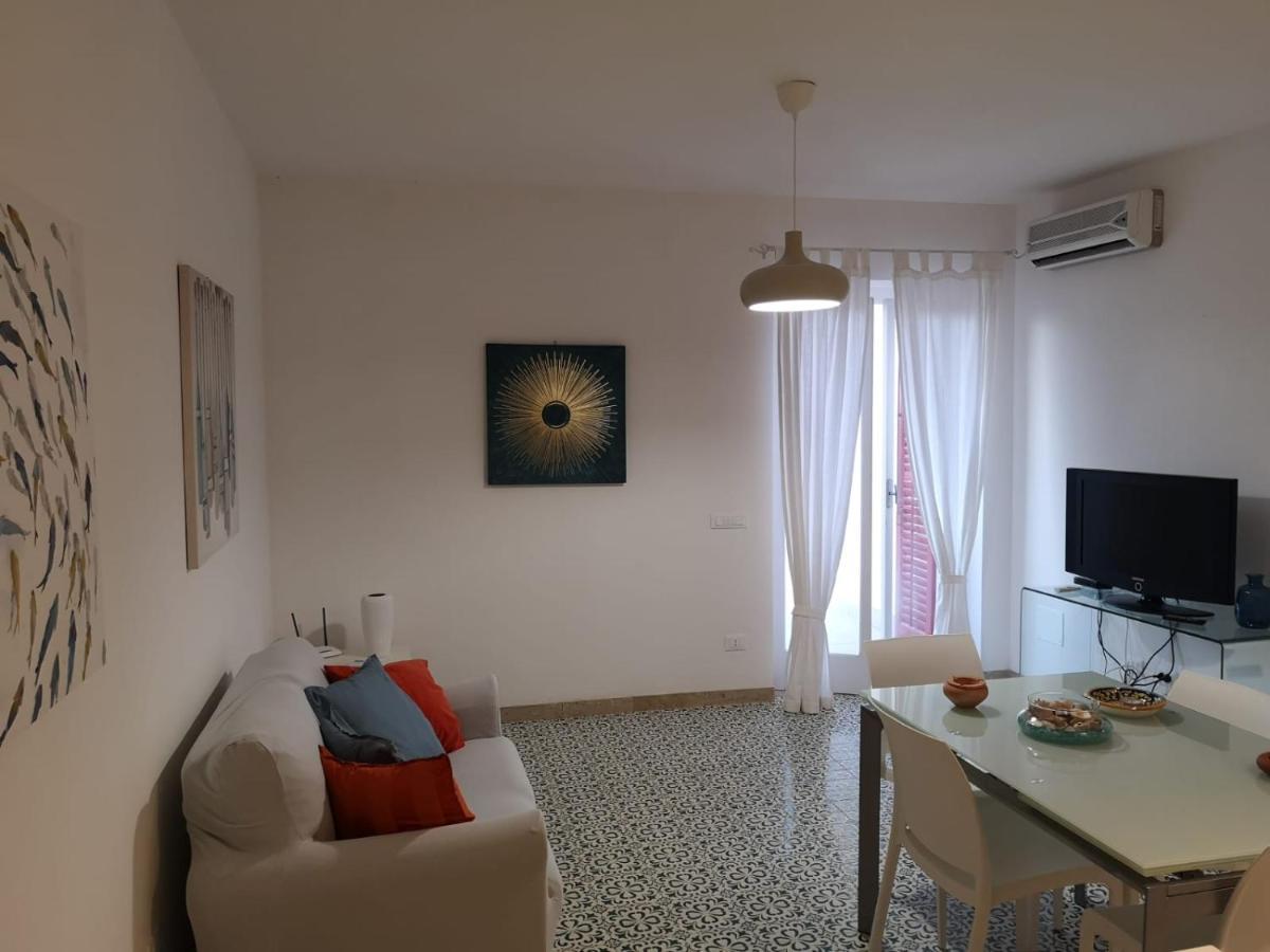 Doride Appartamento Sulla Spiaggia Balestrate Εξωτερικό φωτογραφία